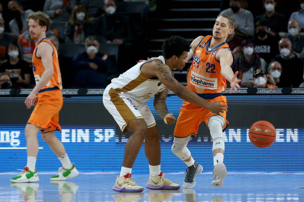 塑造了怀有 塑造了怀有